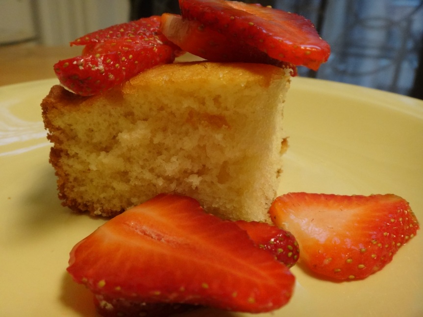 cream cake with strawberries